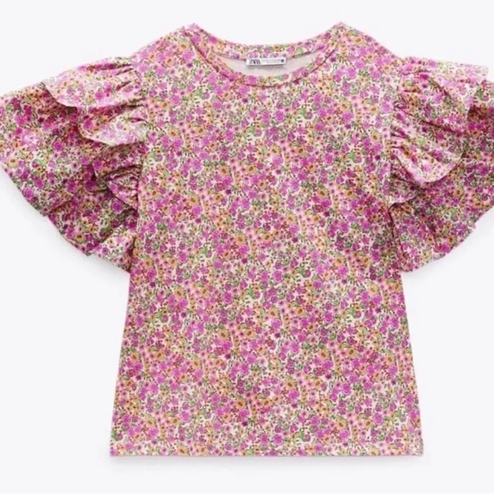 NEW Zara Floral Contrast Ruffle Short Sleeve Tee Shirt Top in Size Small